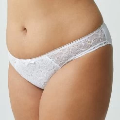 Slip Star White Luccia -bestform lingerie soldes BL02409 016 WEB 1 759188a8 7cf2 4183 be5d 5e27126f2e8c