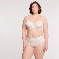 Boxer Gainant Poudre Marilyn 3 Boxer Gainant Poudre Marilyn -bestform lingerie soldes BL03732 044 WEB 3 b0c92f3e f8f4 4526 83d7 09b79c5f7fd6