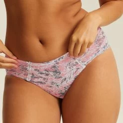 Shorty Ivoire LUCCIA SWING 2 Shorty Ivoire LUCCIA SWING -bestform lingerie soldes BL07459 9A3 WEB 1 a6af5a7f 8230 4105 9360 346244c98b4d