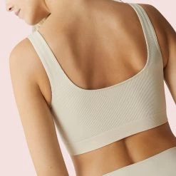 Soutien-gorge Sans Armatures Nude Just Essential 2 Soutien-gorge Sans Armatures Nude Just Essential -bestform lingerie soldes BL10802 043 WEB 2 f0704672 b694 450d 8b8b 73ad1bd25471