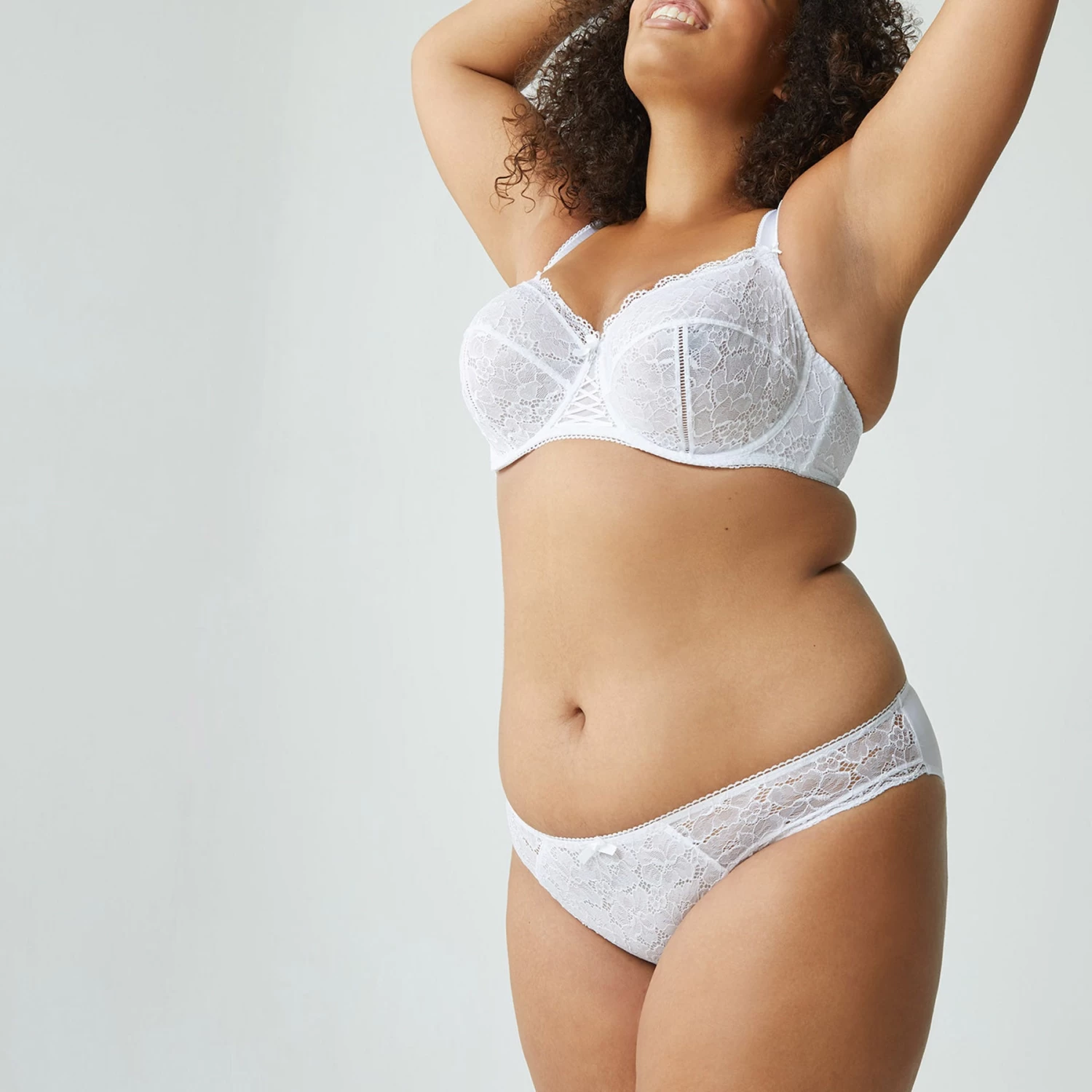 Soutien-gorge emboîtant avec armatures Star white Luccia Soutien-gorge Emboîtant Avec Armatures Star White Luccia -bestform lingerie soldes BL14409 016 WEB 31 997dd9e2 3f0f 45cc b743 060609c6f01c