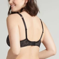 Soutien-gorge Emboîtant Avec Armatures Noir Just Me 2 Soutien-gorge Emboîtant Avec Armatures Noir Just Me -bestform lingerie soldes BL44492 030 WEB 22 6b1e81c5 b6a2 4665 bd08 ece09cd03153